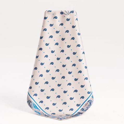 Női selyem zsebtér