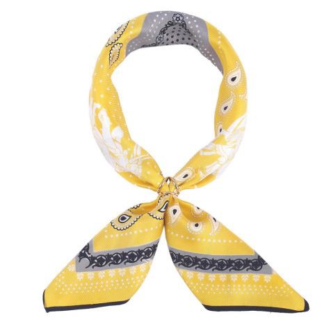 Sárga selyem fejkendő