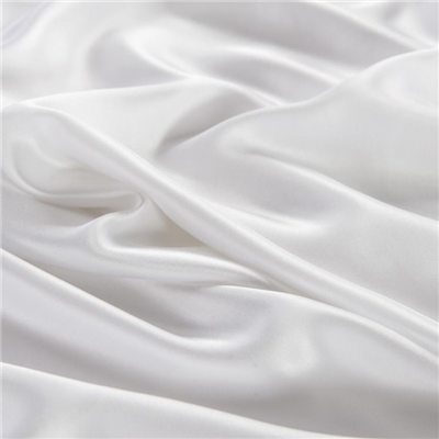 Szatén, jacquard és selyem: a szövésbeli különbségek feltárták